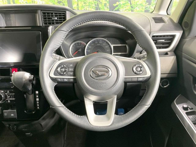 【ステアリングスイッチ】運転中、前方から目線をそらすことなく、オーディオ等の操作が可能な便利機能!安心&快適なドライブを演出してくれます♪