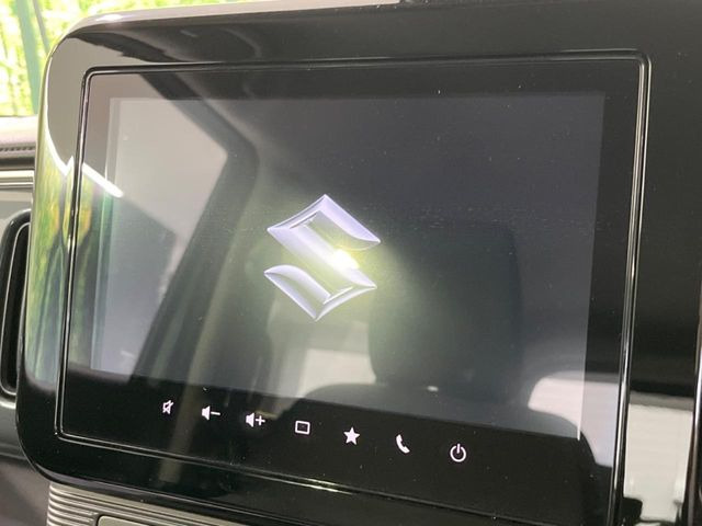 【ディスプレイオーディオ】お持ちのスマホやMP3プレイヤーとの無線接続で音楽再生が可能!コードで繋ぐわずらわしさも無く、手軽にお気に入りの音楽を楽しめます。