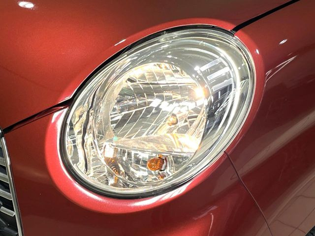 ヘッドライトやテールランプ&アルミホイール等の各種コーティングもオススメしております。レンズ部分の黄ばみや汚れを抑え、きれいな状態をメンテナンスレスで保てます♪