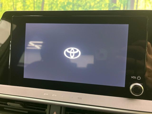 【8インチ ディスプレイオーディオ】大画面のディスプレイはAppleCarPlayやAndroidAutoが利用可能。大きな画面でスマホナビアプリ等が利用いただけます♪