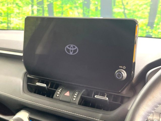 【10.5インチ ディスプレイオーディオ】大画面のディスプレイはAppleCarPlayやAndroidAutoが利用可能。大きな画面でスマホナビアプリ等が利用いただけます♪