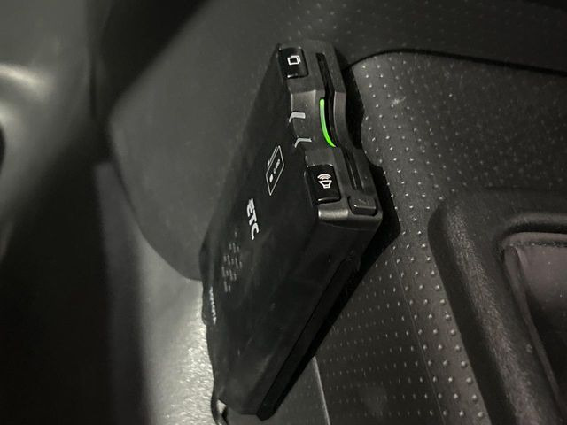 【ETC】高速道路の料金所をストレスなく通過!話題のスポットやサービスエリアに多い「スマートIC」利用時は必須のアイテムです。当店でセットアップを実施、ご納車当日からすぐにご利用いただけます!