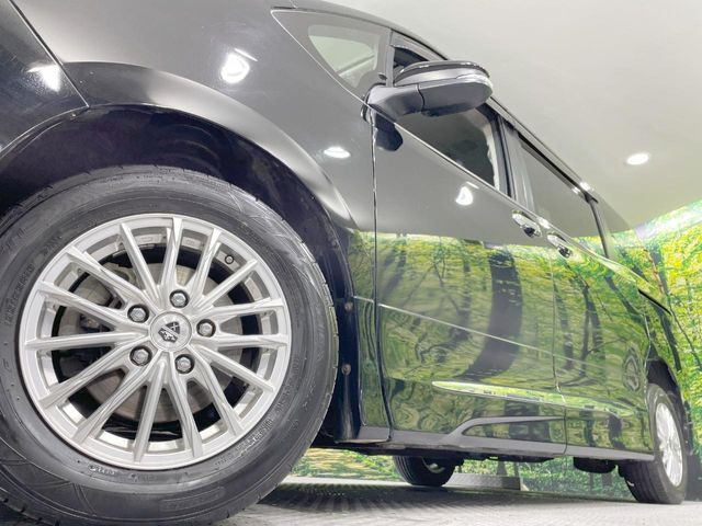 �y15�C���`�A���~�z�C�[���z�O�ςɃ}�b�`�����A���~�z�C�[���𑕒����Ă���܂��B�e��A���~�z�C�[����A�X�^�b�h���X�^�C�����戵�����Ă���܂��B���񂲑��k����������