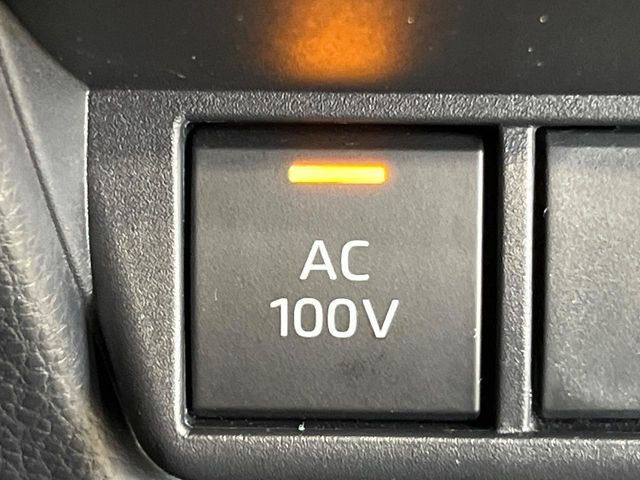 【1500Wアクセサリーコンセント】消費電力1500Wまでの家電が使えます。キャンプやスポーツ・アウトドアでのアクティビティはもちろん、災害・停電の際に大活躍♪