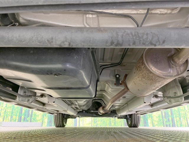 下回りがきれいなうちに、防錆加工の施工がオススメ。降雪地域はもちろん、沿岸部にお住いの方や、趣味でマリン・ウィンタースポーツをされる方にご好評いただいております。