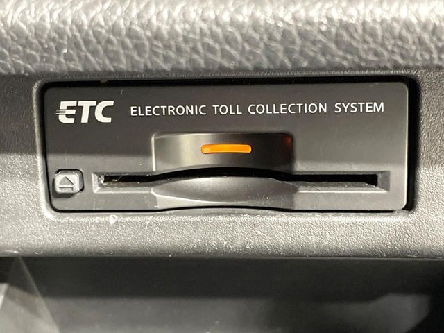 【ETC】高速道路の料金所をストレスなく通過!話題のスポットやサービスエリアに多い「スマートIC」利用時は必須のアイテムです。当店でセットアップを実施、ご納車当日からすぐにご利用いただけます!