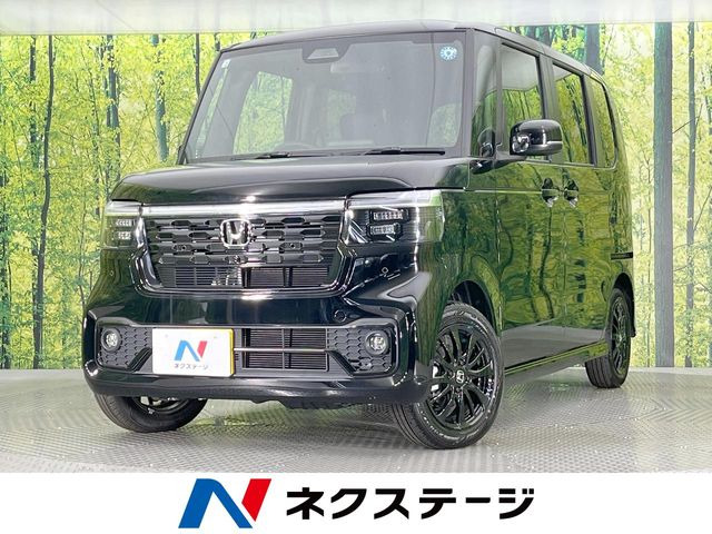 N-BOXカスタム(ホンダ) ブラック スタイル 中古車画像