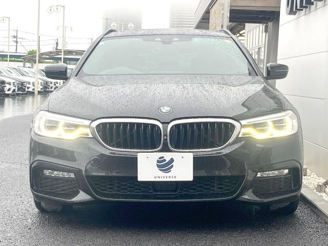 ●ご覧の通り綺麗な状態を維持しているお車ですが、小さなキズの状況や他の箇所のお写真もお送りできます。ご遠方の方でも安心してご検討いただける様、お客様のご希望に応じて出来る限りご対応させていただきます。