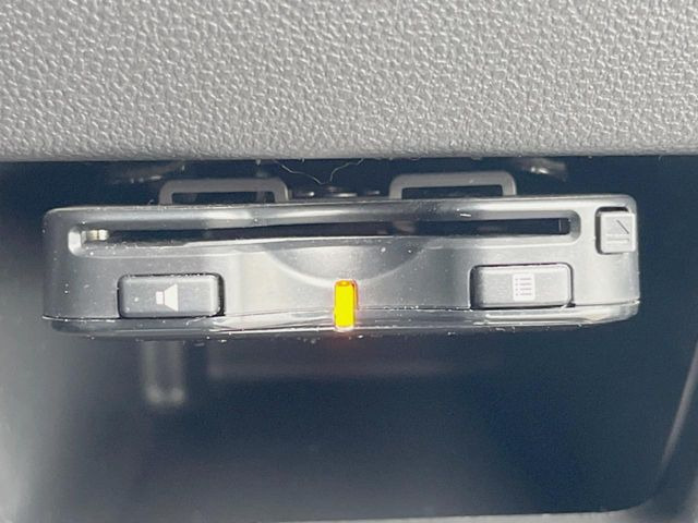 【ETC】高速道路の料金所をストレスなく通過!話題のスポットやサービスエリアに多い「スマートIC」利用時は必須のアイテムです。当店でセットアップを実施、ご納車当日からすぐにご利用いただけます!