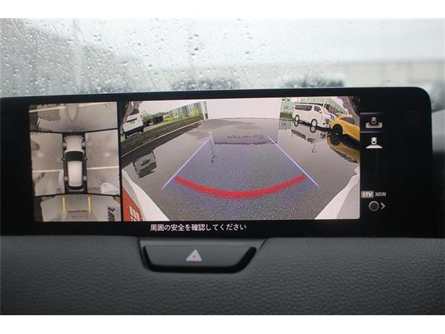 大好評のボディコーティング「ハイモースコート」もご納車までに施工可能。雨染みや線傷など中古車だからと諦めていませんか?ピカピカの状態でお乗り出しいただけます。