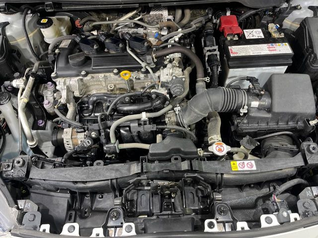 親切・丁寧な専門メカニックスタッフが応対!・車検・点検整備・事故等の修理などアフターサービスも安心。お車のカスタマイズもネクステージのサービススタッフまでご相談ください!