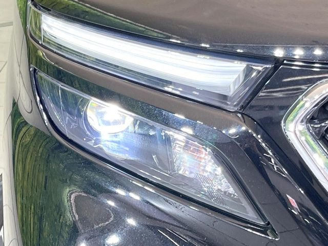 �yLED�w�b�h���C�g�z���V����ԑ��s�����ǍD�Ȏ��E���m�ۂ����S���ĉ^�]�ł��鍂�P�xLED�w�b�h���C�g�𑕔�!�_�����x�������A����d�͂��}�����Ă��܂��B