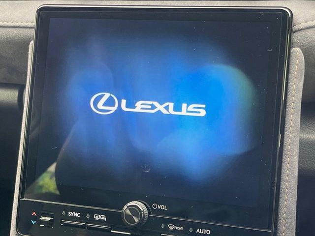 【9.8インチ ディスプレイオーディオ】大画面のディスプレイはAppleCarPlayやAndroidAutoが利用可能。大きな画面でスマホナビアプリ等が利用いただけます♪