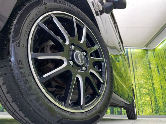 �y15�C���`�A���~�z�C�[���z�O�ςɃ}�b�`�����A���~�z�C�[���𑕒����Ă���܂��B�e��A���~�z�C�[����A�X�^�b�h���X�^�C�����戵�����Ă���܂��B���񂲑��k����������