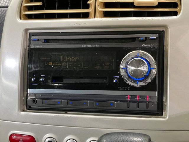 お好きな音楽を車内でお楽しみいただけます♪スピーカー交換・ウーハー追加などの音質向上や、最新ナビ・後席モニター等の取り付けも是非ご相談ください!