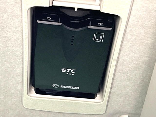 【ETC】高速道路の料金所をストレスなく通過!話題のスポットやサービスエリアに多い「スマートIC」利用時は必須のアイテムです。当店でセットアップを実施、ご納車当日からすぐにご利用いただけます!