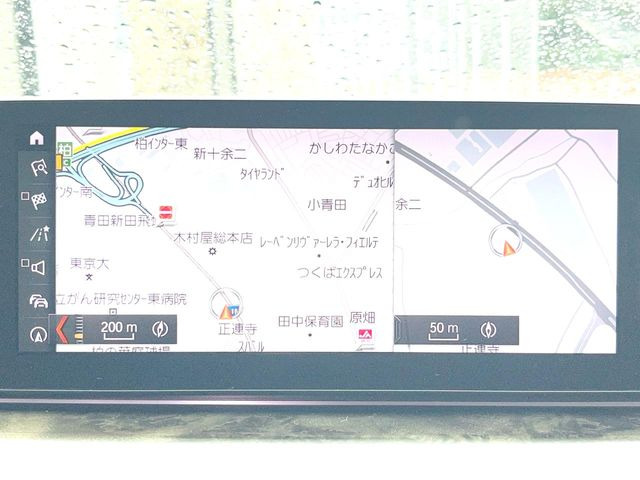●BMW純正ナビ:一体感のあるナビは、高級感ある車内を演出してくれます。Bluetooth再生などオーディオ機能も充実しておりますので、運転もより楽しめます♪