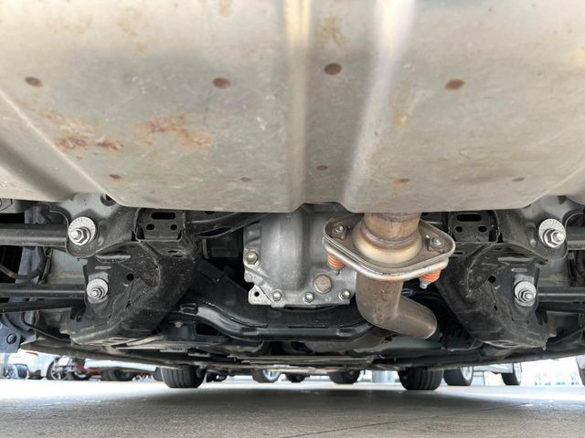 下回りがきれいなうちに、防錆加工の施工がオススメ。降雪地域はもちろん、沿岸部にお住いの方や、趣味でマリン・ウィンタースポーツをされる方に大変好評いただいております。