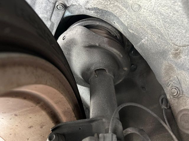 ���Ԃ����S���Ă���肢�������ׂɂ́A�����̒���_�����������܂���B�T�[�r�X�T�|�[�g(�L���ۏ�)�ł͖����_�������񋟂��Ă���A���S�̃J�[���C�t�����߂�������������T�|�[�g�̐��������Ă��܂��B