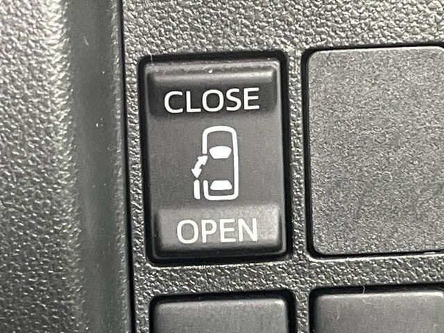 【パワースライドドア】スマートキーや運転席のスイッチでスライドドアの開閉が可能♪電動だから力を入れてドアを開ける必要が無く、小さいお子様でも、重い荷物を持っている時もラクに開け閉めできます♪
