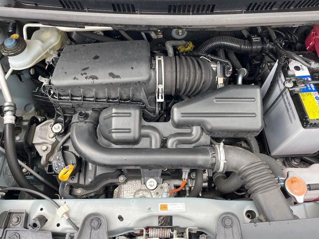 親切・丁寧な専門メカニックスタッフが応対!・車検・点検整備・事故等の修理などアフターサービスも安心。お車のカスタマイズもネクステージのサービススタッフまでご相談ください!
