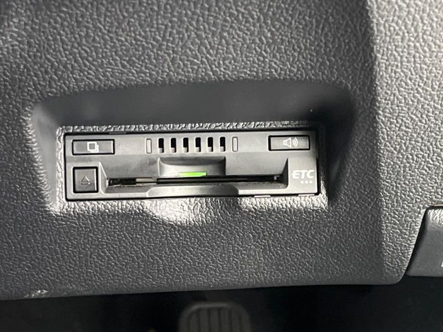 【ETC】高速道路の料金所をストレスなく通過!話題のスポットやサービスエリアに多い「スマートIC」利用時は必須のアイテムです。当店でセットアップを実施、ご納車当日からすぐにご利用いただけます!
