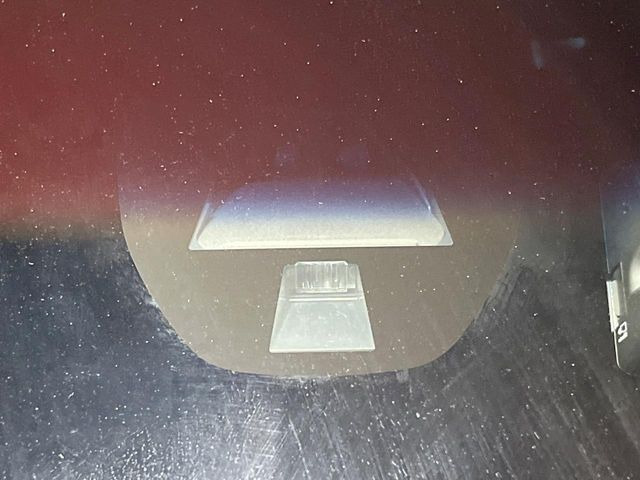 【シティブレーキアクティブシステム】低速走行中に前方の車両等を認識し、衝突しそうな時は警報とブレーキで衝突回避と被害軽減をアシスト。より安全にドライブをお楽しみいただけます。