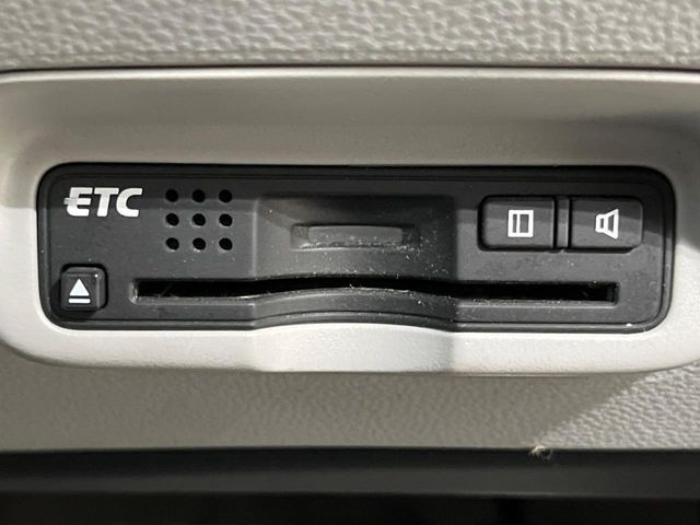 【ETC】高速道路の料金所をストレスなく通過!話題のスポットやサービスエリアに多い「スマートIC」利用時は必須のアイテムです。当店でセットアップを実施、ご納車当日からすぐにご利用いただけます!