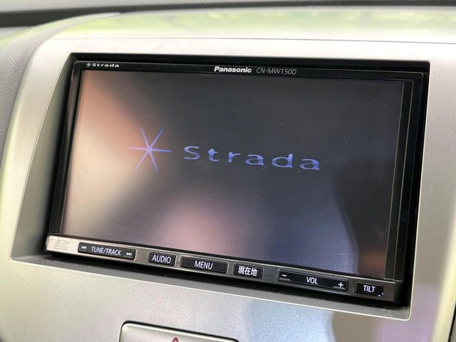 【ナビゲーション】使いやすいナビで目的地までしっかり案内してくれます。各種オーディオ再生機能も充実しており、お車の運転がさらに楽しくなります!!