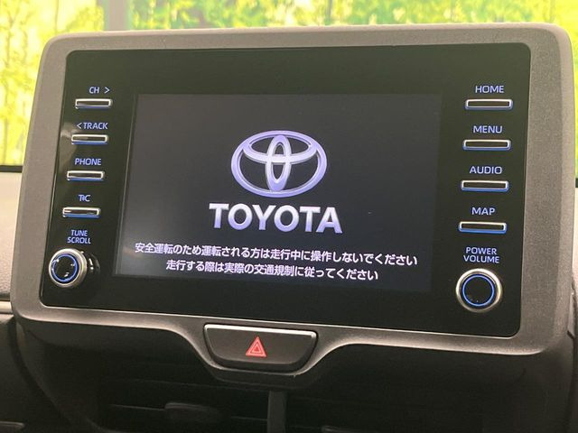 【ナビ機能付きディスプレイオーディオ】ナビ機能搭載の他、お持ちのスマートフォンと連携して、ナビやbluetoothでの音楽再生が可能です♪デザインはもちろん操作性も良好!
