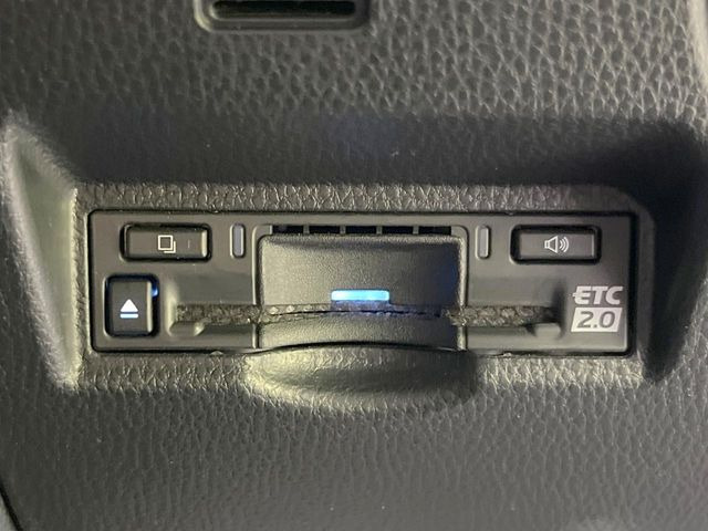 【ETC】高速道路の料金所をストレスなく通過!話題のスポットやサービスエリアに多い「スマートIC」利用時は必須のアイテムです。当店でセットアップを実施、ご納車当日からすぐにご利用いただけます!