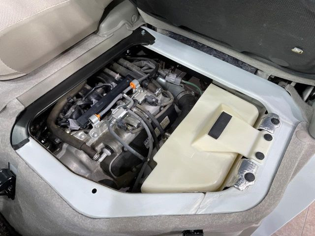 親切・丁寧な専門メカニックスタッフが応対!・車検・点検整備・事故等の修理などアフターサービスも安心。お車のカスタマイズもネクステージのサービススタッフまでご相談ください!