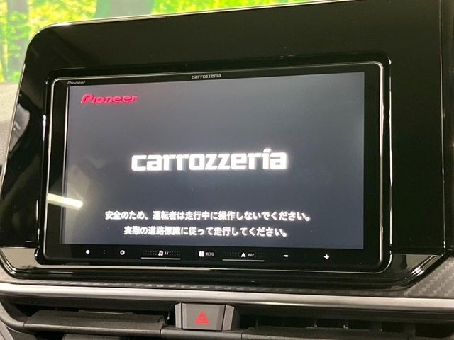 【ナビゲーション】使いやすいナビで目的地までしっかり案内してくれます。各種オーディオ再生機能も充実しており、お車の運転がさらに楽しくなります!!