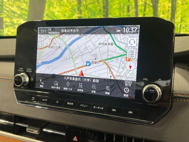 【純正9インチナビ】人気の純正ナビを装備。オーディオ機能も充実しており、Bluetooth接続すればお持ちのスマホやMP3プレイヤーの音楽を再生可能!毎日の運転がさらに楽しくなります!!