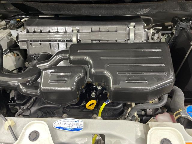 親切・丁寧な専門メカニックスタッフが応対!・車検・点検整備・事故等の修理などアフターサービスも安心。お車のカスタマイズもネクステージのサービススタッフまでご相談ください!