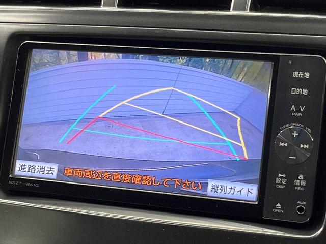 【バックカメラ】駐車時に後方がリアルタイム映像で確認できます。大型商業施設や立体駐車場での駐車時や、夜間のバック時に大活躍!運転スキルに関わらず、今や必須となった装備のひとつです!