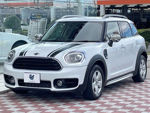 ●ご覧の通り綺麗な状態を維持しているお車ですが、小さなキズの状況や他の箇所のお写真もお送りできます。ご遠方の方でも安心してご検討いただける様、お客様のご希望に応じて出来る限りご対応させていただきます。