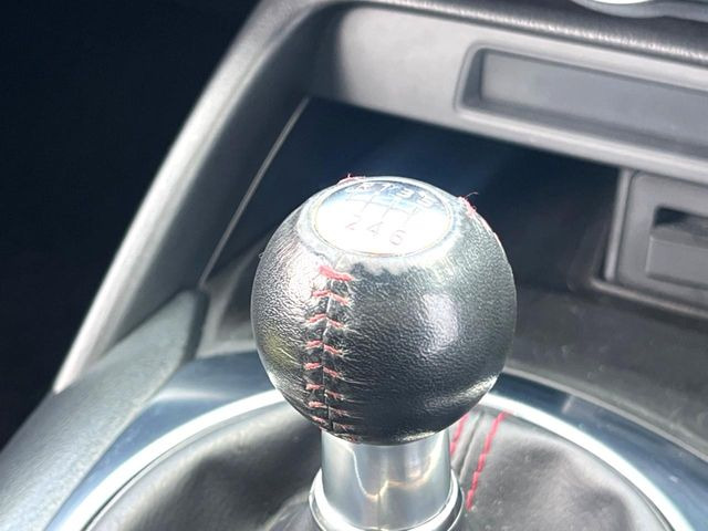 【フロア6速MT】走りの6速MT!!スポーティーな走行をお楽しみいただけます♪