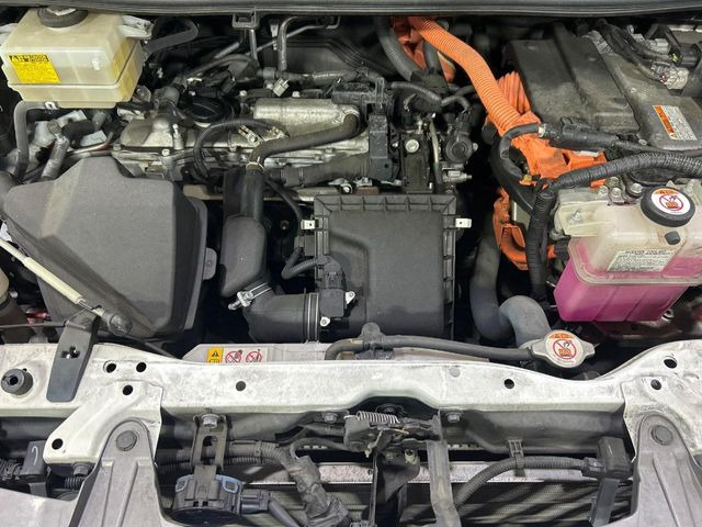 親切・丁寧な専門メカニックスタッフが応対!・車検・点検整備・事故等の修理などアフターサービスも安心。お車のカスタマイズもネクステージのサービススタッフまでご相談ください!