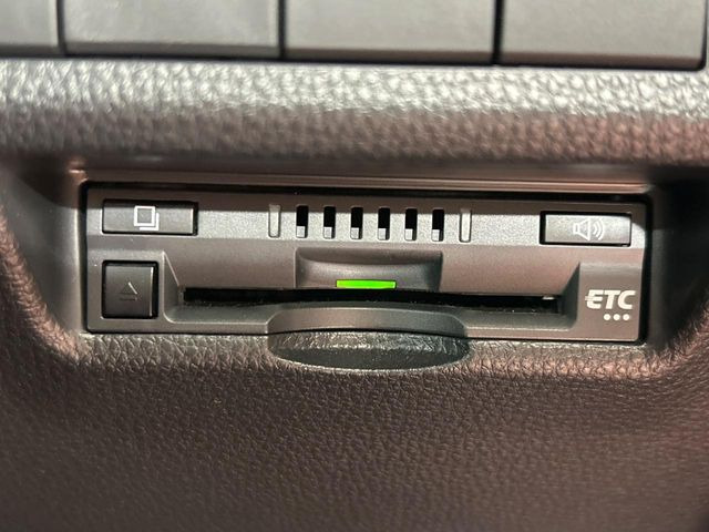 【ETC】高速道路の料金所をストレスなく通過!話題のスポットやサービスエリアに多い「スマートIC」利用時は必須のアイテムです。当店でセットアップを実施、ご納車当日からすぐにご利用いただけます!
