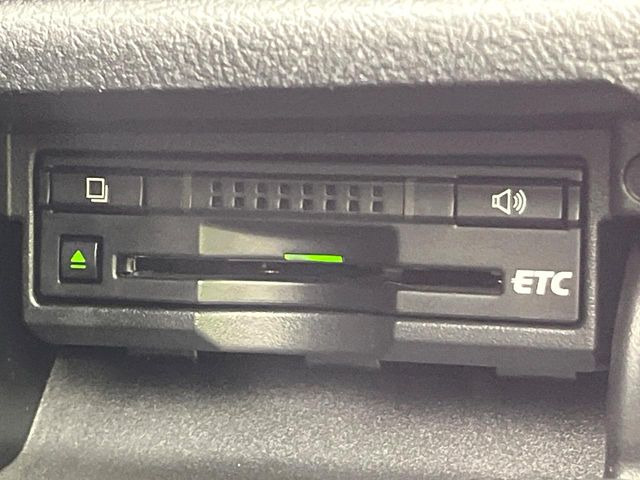 【ETC】高速道路の料金所をストレスなく通過!話題のスポットやサービスエリアに多い「スマートIC」利用時は必須のアイテムです。当店でセットアップを実施、ご納車当日からすぐにご利用いただけます!