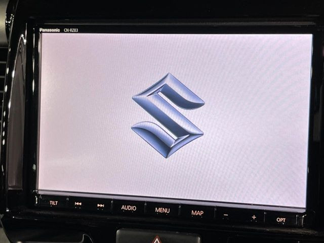 【純正ナビ】人気の純正ナビを装備。オーディオ機能も充実しており、Bluetooth接続すればお持ちのスマホやMP3プレイヤーの音楽を再生可能!毎日の運転がさらに楽しくなります!!