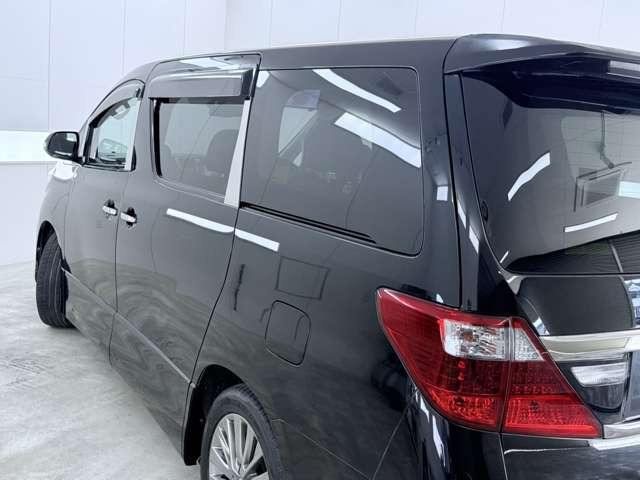 自社鈑金工場・陸運局指定整備工場も完備しております!月100台以上の車を整備しております!ベテランの整備士多数在籍☆彡納車時の点検・整備にもご安心ください!!