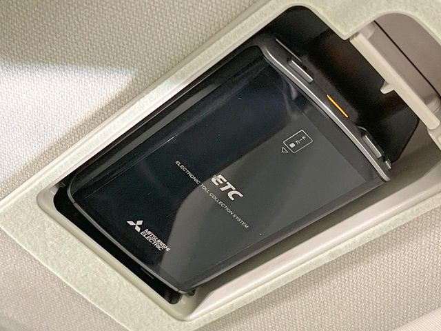 【ETC】高速道路の料金所をストレスなく通過!話題のスポットやサービスエリアに多い「スマートIC」利用時は必須のアイテムです。当店でセットアップを実施、ご納車当日からすぐにご利用いただけます!