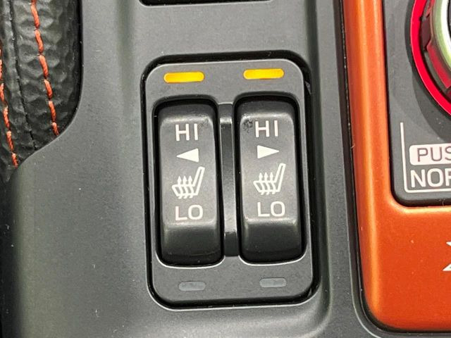 【シートヒーター】寒い日に重宝するシートヒーター!エアコンより早く温まってくれるので寒がりの人も安心ですね♪エアコンの温風は乾燥するから苦手、という方にもをおすすめです。