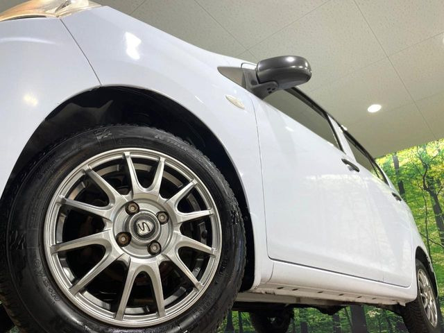 �y14�C���`�A���~�z�C�[���z�O�ςɃ}�b�`�����A���~�z�C�[���𑕒����Ă���܂��B�e��A���~�z�C�[����A�X�^�b�h���X�^�C�����戵�����Ă���܂��B���񂲑��k����������