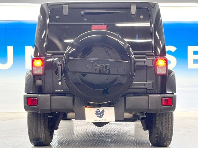 ●当店では第三者機関による車両品質鑑定を導入し、修復歴車を排除。鑑定書が発行されますので、ぱっと見ただけでは分からない箇所まで納得した上でご検討いただけます。※一部未実施の場合がございます。