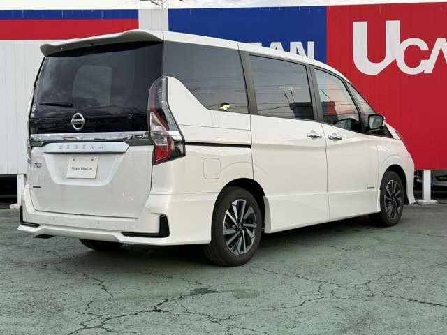 セレナ2.0 ハイウェイスターV