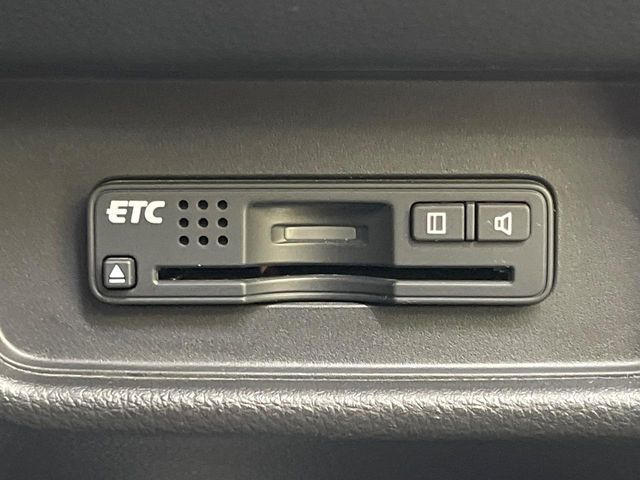 【ETC】高速道路の料金所をストレスなく通過!話題のスポットやサービスエリアに多い「スマートIC」利用時は必須のアイテムです。当店でセットアップを実施、ご納車当日からすぐにご利用いただけます!
