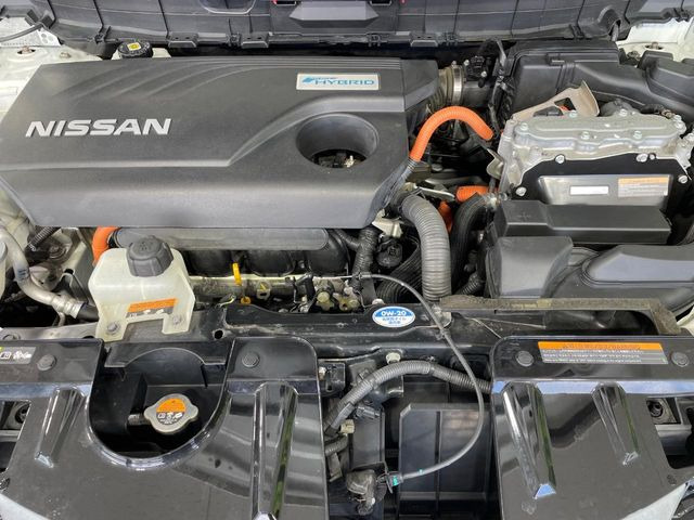親切・丁寧な専門メカニックスタッフが応対!・車検・点検整備・事故等の修理などアフターサービスも安心。お車のカスタマイズもネクステージのサービススタッフまでご相談ください。